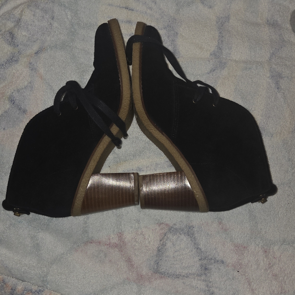 COACH Black Suede Nikol Bootie With Heel Keylock, Size 9